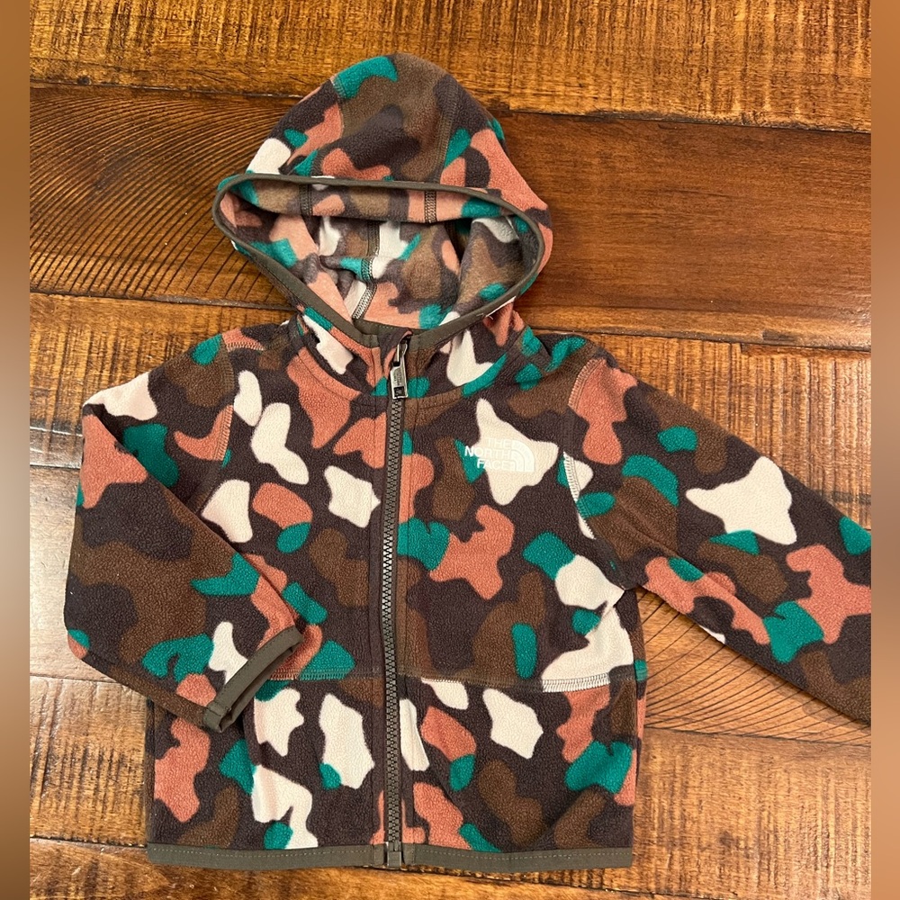 North face baby camo fleece 6-12 months